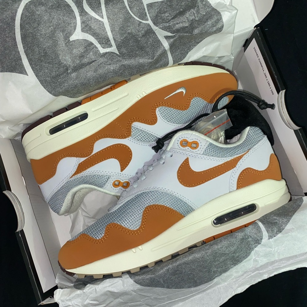 Patta Nike Air Max 1s - Size 5.5 Men’s or 7 Women’s